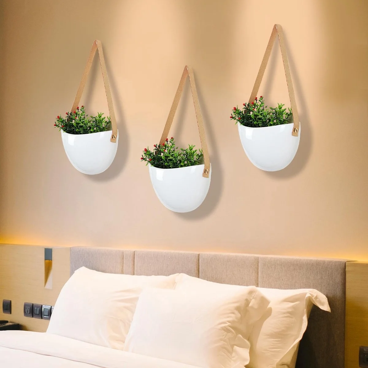 Lido Plantenhanger Keramiek – Set Van 3 – Wit Steen- Hangpot – Hangende Bloempot Plantenpot - 3 Verschillende Koorden - 18 X 11 X 7 Cm 6 Lido Plantenhanger Keramiek – Set Van 3 – Wit Steen- Hangpot – Hangende Bloempot Plantenpot - 3 Verschillende Koorden - 18 X 11 X 7 Cm - Afbeelding 6