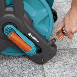 GARDENA Classic Slanghouder 50 - Geschikt Voor 50 M Ø13 Mm / 40 M Ø15 Mm / 30 M Ø19 Mm Slang 16 GARDENA Classic Slanghouder 50 - Geschikt Voor 50 M Ø13 Mm / 40 M Ø15 Mm / 30 M Ø19 Mm Slang -Bloem Garden Verkoop 1200x1200 971