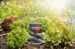 GARDENA - Zwenksproeier AquaZoom Compact - Tuinsproeier - 9 Tot 216 M² 21 GARDENA - Zwenksproeier AquaZoom Compact - Tuinsproeier - 9 Tot 216 M² -Bloem Garden Verkoop 1200x785