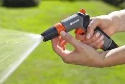 GARDENA - Classic Reinigingspistool - Spuitpistool - Traploos Instelbaar 28 GARDENA - Classic Reinigingspistool - Spuitpistool - Traploos Instelbaar -Bloem Garden Verkoop 1200x800 129