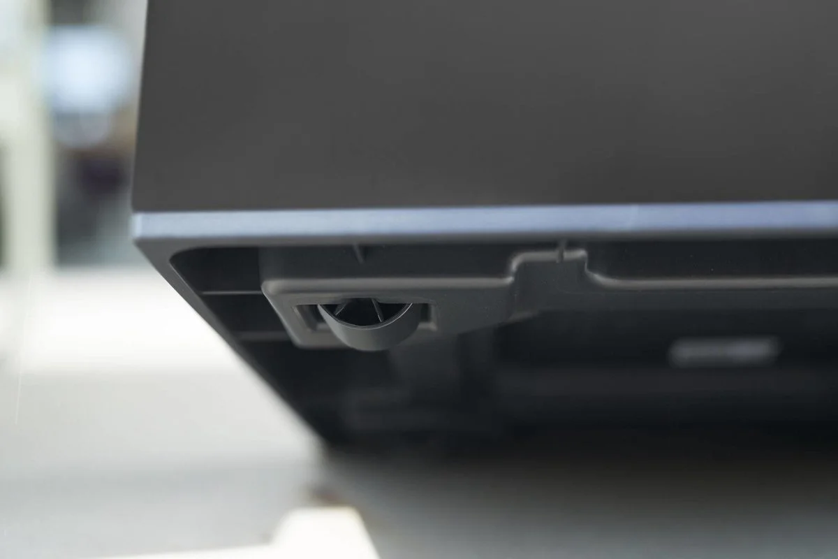 Elho Vivo Matt Finish Lang Wielen 90 - Grote Staande Plantenbak Voor Binnen & Buiten - Gemaakt Van Gereycled Plastic - L 39 X W 88 X H 41 Cm - Zwart 9 Elho Vivo Matt Finish Lang Wielen 90 - Grote Staande Plantenbak Voor Binnen & Buiten - Gemaakt Van Gereycled Plastic - L 39 X W 88 X H 41 Cm - Zwart - Afbeelding 9