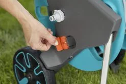 GARDENA - AquaRoll M CleverRoll Easy Slangenwagen - Maximaal 60 Meter - Inklapbare Zwengel 20 GARDENA - AquaRoll M CleverRoll Easy Slangenwagen - Maximaal 60 Meter - Inklapbare Zwengel -Bloem Garden Verkoop 1200x800 91