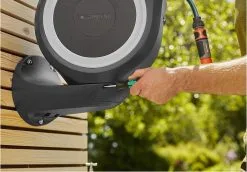 GARDENA - Wandslangenbox RollUp S - Slanghouder - 15 Meter - Ø 11 Mm -Bloem Garden Verkoop 1200x835