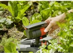 GARDENA - Zwenksproeier AquaZoom Compact - Tuinsproeier - 9 Tot 216 M² 36 GARDENA - Zwenksproeier AquaZoom Compact - Tuinsproeier - 9 Tot 216 M² -Bloem Garden Verkoop 1200x884