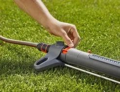 GARDENA - Zwenksproeier AquaZoom S - Tuinsproeier - 9 Tot 150 M² -Bloem Garden Verkoop 1200x918 1