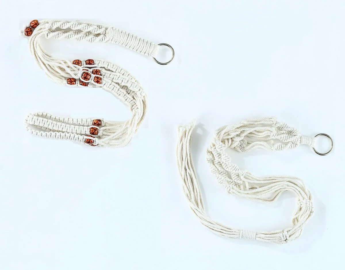 Mycramé 4 Stuks Luxe Macrame Plantenhangers - Boho Handgeweven Katoen Hangpot Voor Binnen/Buiten - Hangende Bloempot Met Kralen - Macramé Touw/Koord Hangplant Houder - Bohemian Wandhanger Decoratie - Plant Hanger - Verticale Tuin Bloempothouder Planthanger 3 Mycramé 4 Stuks Luxe Macrame Plantenhangers - Boho Handgeweven Katoen Hangpot Voor Binnen/Buiten - Hangende Bloempot Met Kralen - Macramé Touw/Koord Hangplant Houder - Bohemian Wandhanger Decoratie - Plant Hanger - Verticale Tuin Bloempothouder Planthanger - Afbeelding 3