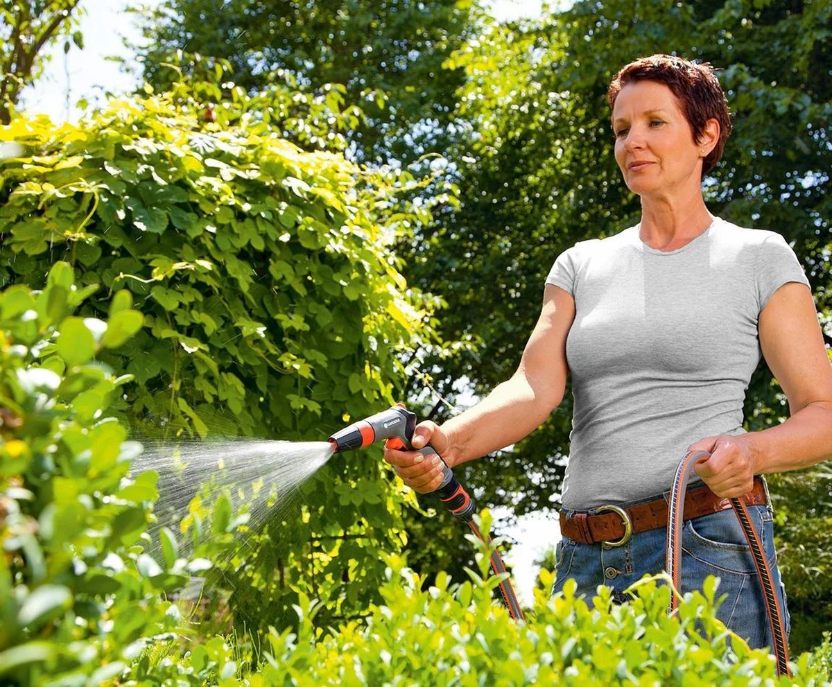 GARDENA - Classic Reinigingspistool - Spuitpistool - Traploos Instelbaar 7 GARDENA - Classic Reinigingspistool - Spuitpistool - Traploos Instelbaar - Afbeelding 7
