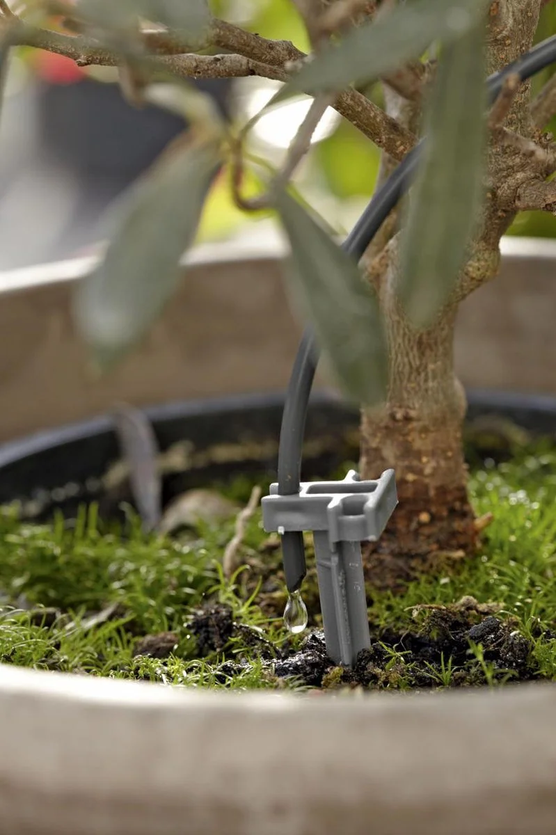 GARDENA Vakantiebewateringsset Duppelsysteem - Geschikt Voor 36 Potplanten - Incl. 9l Vat 5 GARDENA Vakantiebewateringsset Duppelsysteem - Geschikt Voor 36 Potplanten - Incl. 9l Vat - Afbeelding 5