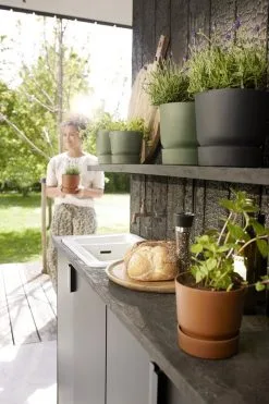 Elho Greenville Rond 30 - Grote Bloempot Voor Buiten - Gemaakt Van Gereycled Plastic - Ø 29.5 X H 27.8 Cm - Living Black -Bloem Garden Verkoop 800x1200 11