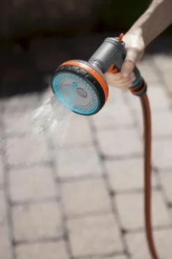 GARDENA - Comfort Broeskop - 5 Straalsoorten - Grijs 26 GARDENA - Comfort Broeskop - 5 Straalsoorten - Grijs -Bloem Garden Verkoop 800x1200 135