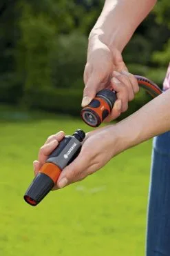 GARDENA Tuinspuit - Spuitpistool 44 GARDENA Tuinspuit - Spuitpistool -Bloem Garden Verkoop 800x1200 147