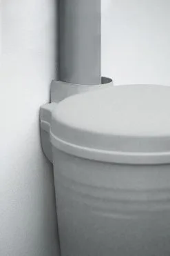 Elho Green Basics Rain Catcher 33 - Regenton Voor Balkonbuiten - Ø 33.5 X H 73.5 Cm - Grijs/Living Concrete 11 Elho Green Basics Rain Catcher 33 - Regenton Voor Balkonbuiten - Ø 33.5 X H 73.5 Cm - Grijs/Living Concrete -Bloem Garden Verkoop 800x1200 162