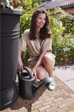 Elho Green Basics Regenton Plus 105 - Regenton Voor Kweken En Oogsten - Ø 58.4 X H 80.4 Cm - Zwart/Living Black -Bloem Garden Verkoop 800x1200 169