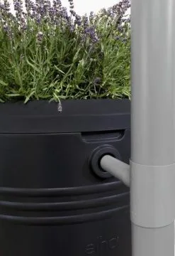 Elho Green Basics Regenton - Regenton - Living Black - Buiten - 200 Liter 38 Elho Green Basics Regenton - Regenton - Living Black - Buiten - 200 Liter -Bloem Garden Verkoop 823x1200 9