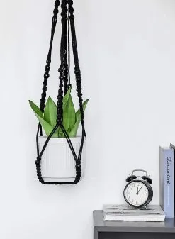 Mycramé 4 Stuks Luxe Macrame Plantenhangers - Boho Handgeweven Katoen Hangpot Voor Binnen/Buiten - Hangende Bloempot Met Kralen - Macramé Touw/Koord Hangplant Houder - Bohemian Wandhanger Decoratie - Plant Hanger - Verticale Tuin Bloempothouder Planthanger -Bloem Garden Verkoop 880x1200